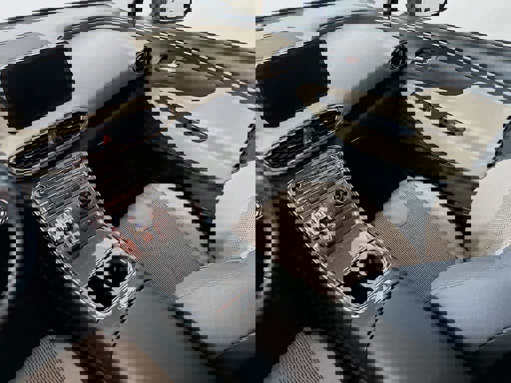 Used 2023 Hyundai Santa Fe SEL FWD image 14