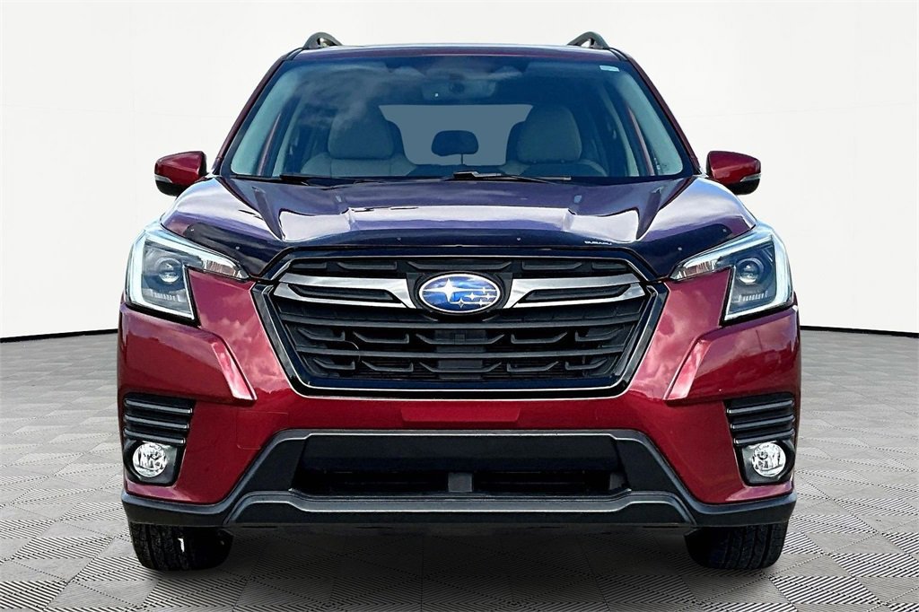 Used 2022 Subaru Forester Limited image 6