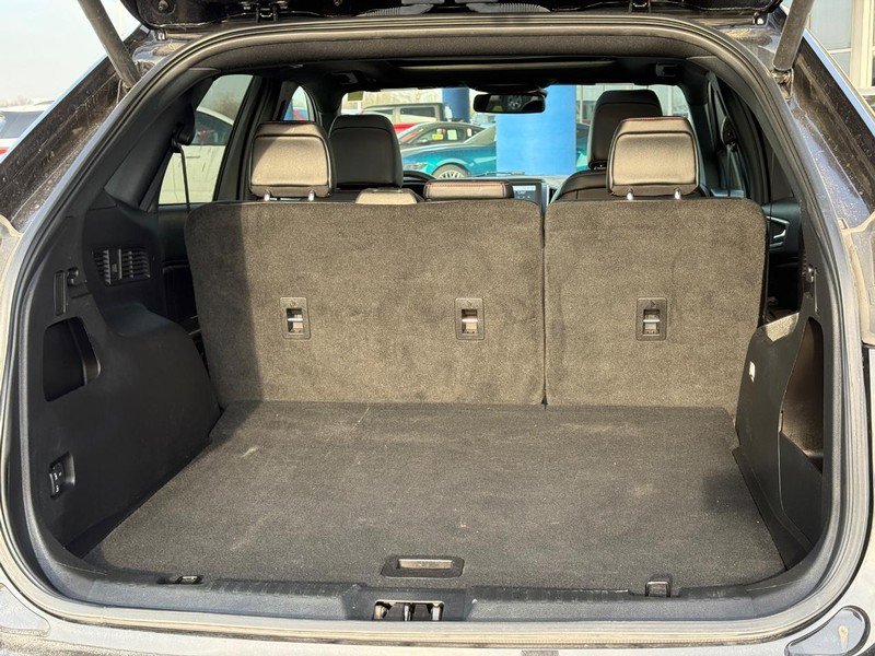 Certified 2024 Ford Edge ST-Line image 6