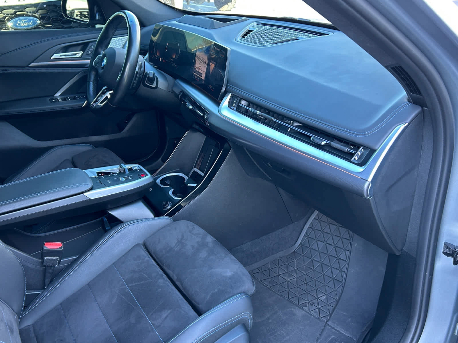 Used 2023 BMW X1 xDrive28i w/ Premium Package image 18