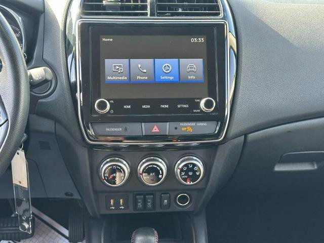 Used 2022 Mitsubishi Outlander Sport SE image 13