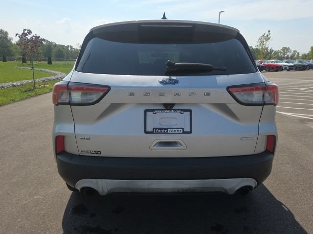 Certified 2020 Ford Escape SE FWD image 8