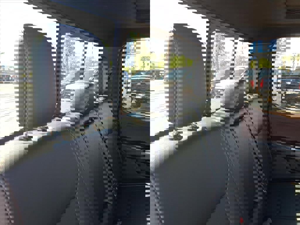 Certified 2023 Ford F150 Lariat w/ Equipment Group 502A High image 15