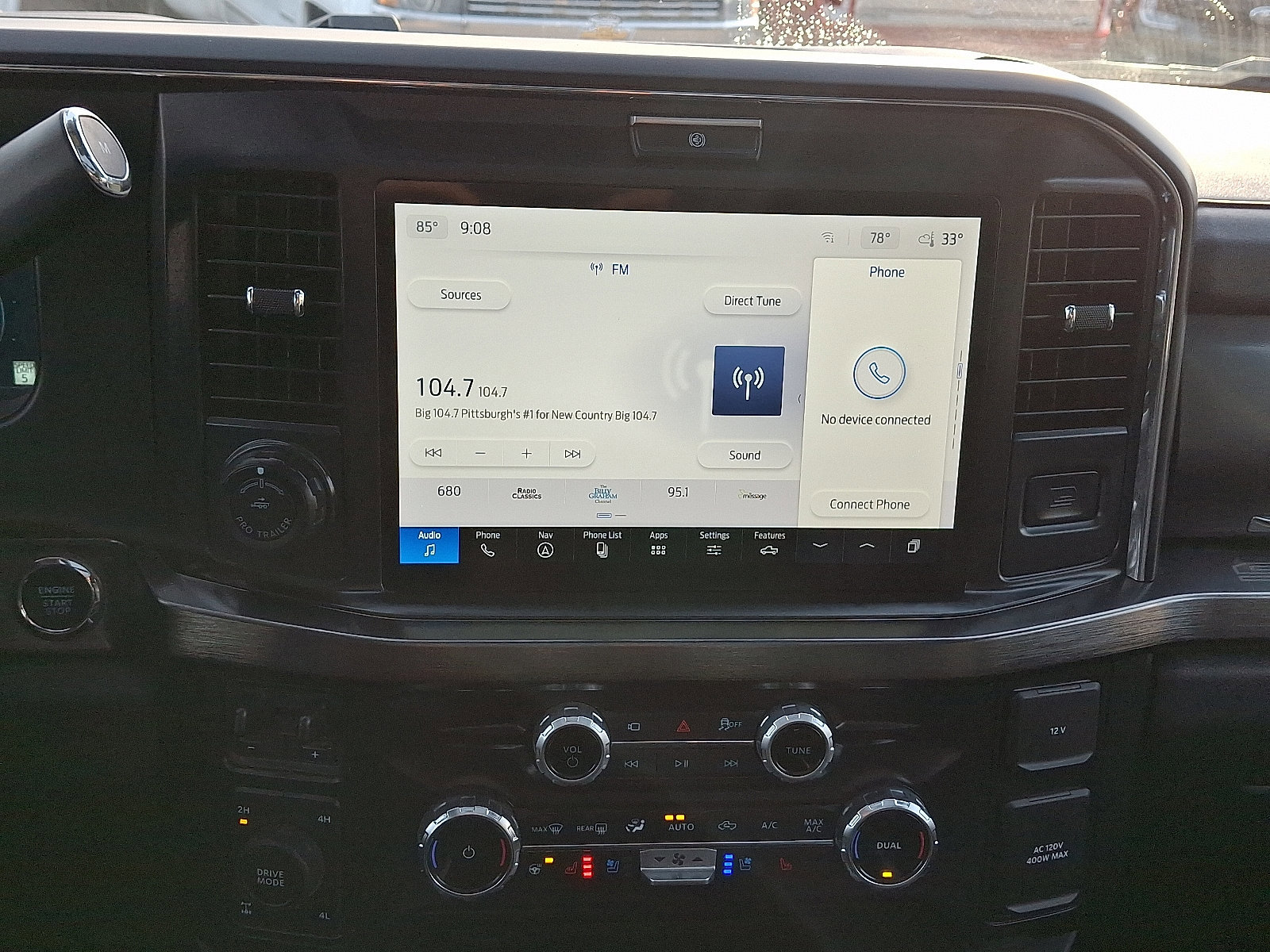 Certified 2025 Ford F350 Lariat w/ Lariat Ultimate Package image 17