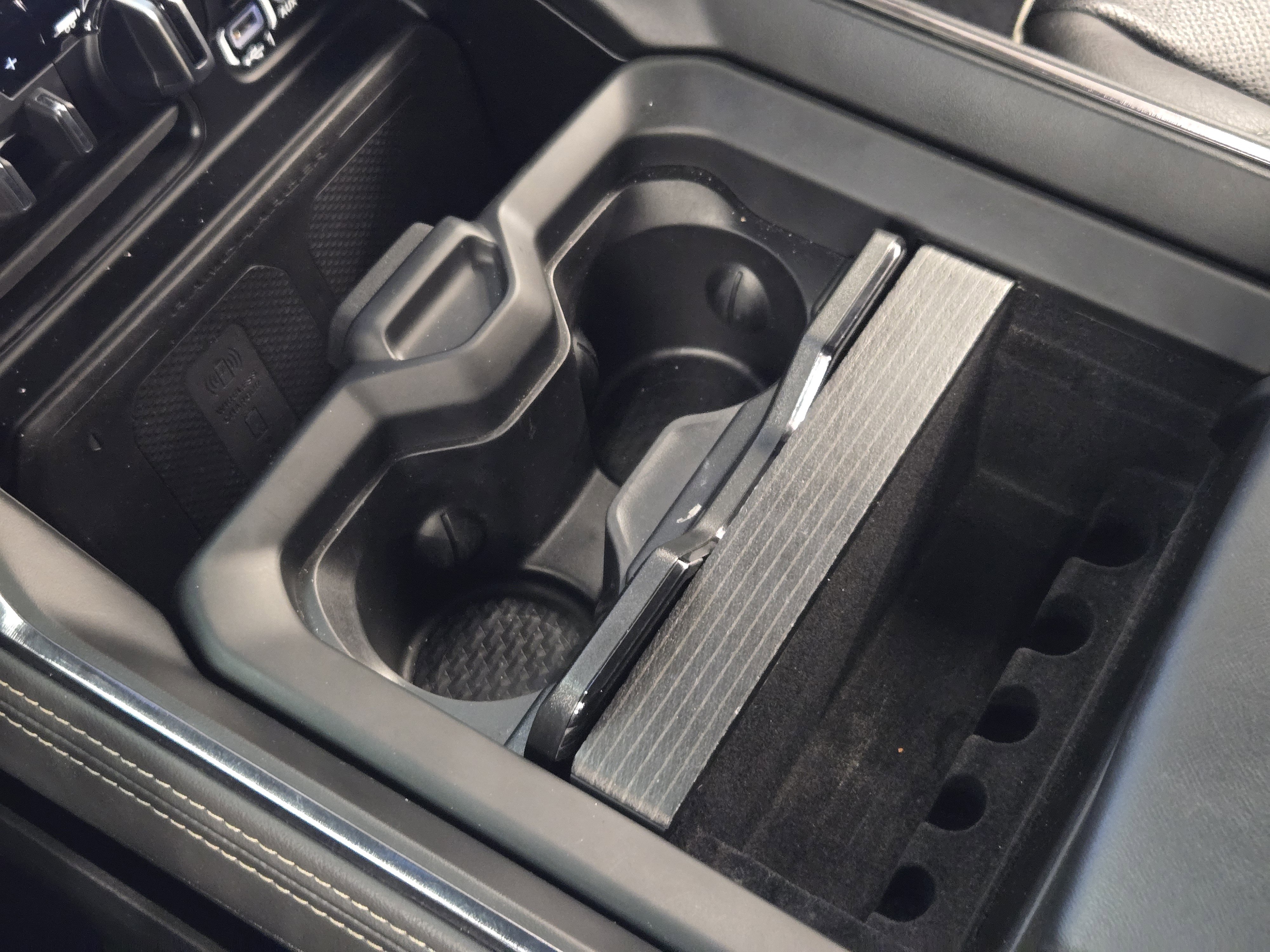 Used 2024 RAM 2500 Limited image 20