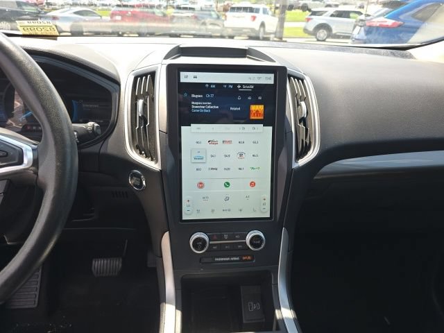Certified 2023 Ford Edge SEL AWD/4WD image 19
