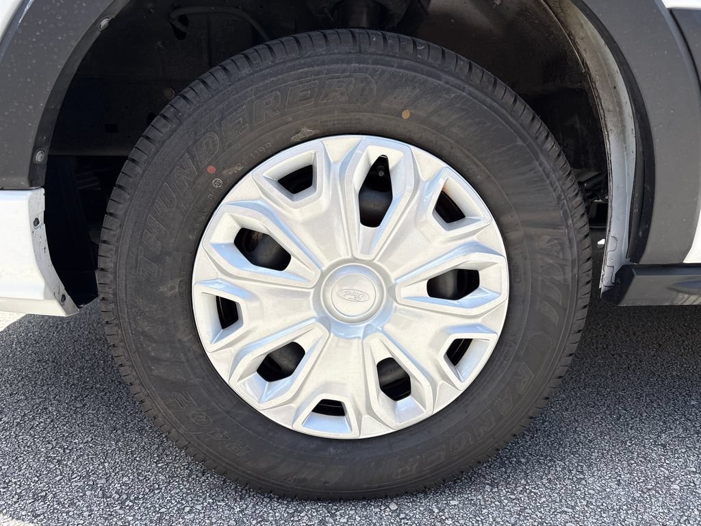 Certified 2024 Ford Transit 350 XLT RWD image 11