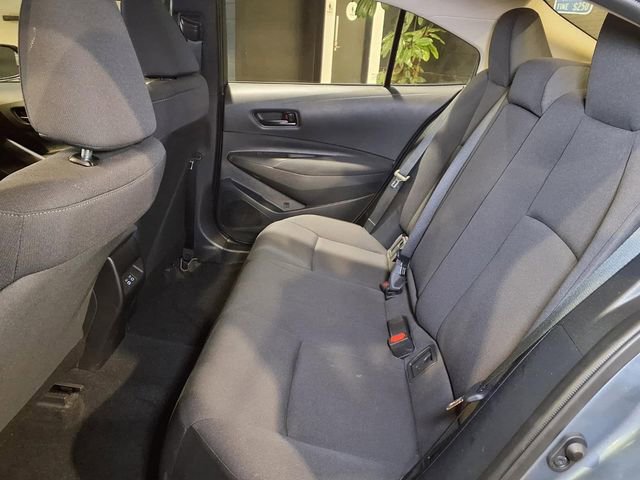 Used 2025 Toyota Corolla LE image 21