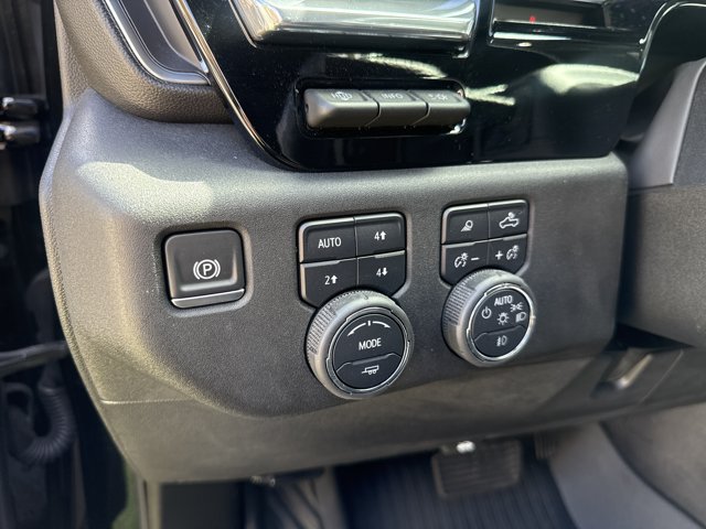 Used 2025 Chevrolet Silverado 2500 LTZ w/ LTZ Plus Package AWD/4WD image 17
