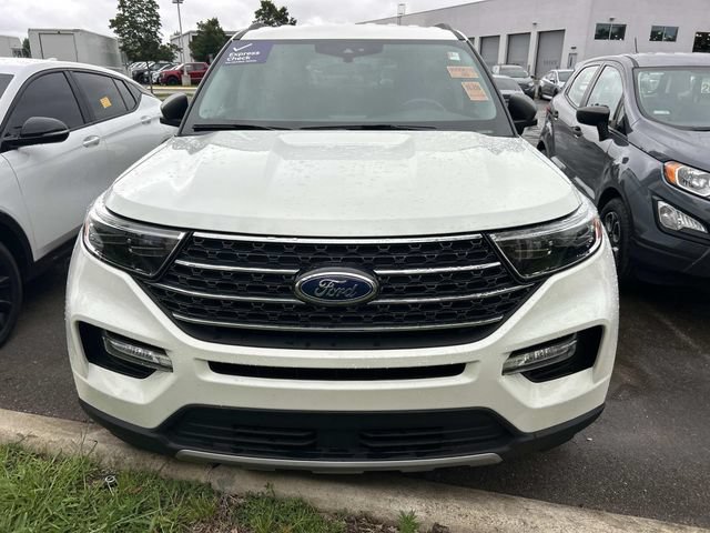 Certified 2024 Ford Explorer XLT w/ Equipment Group 202A AWD/4WD image 2