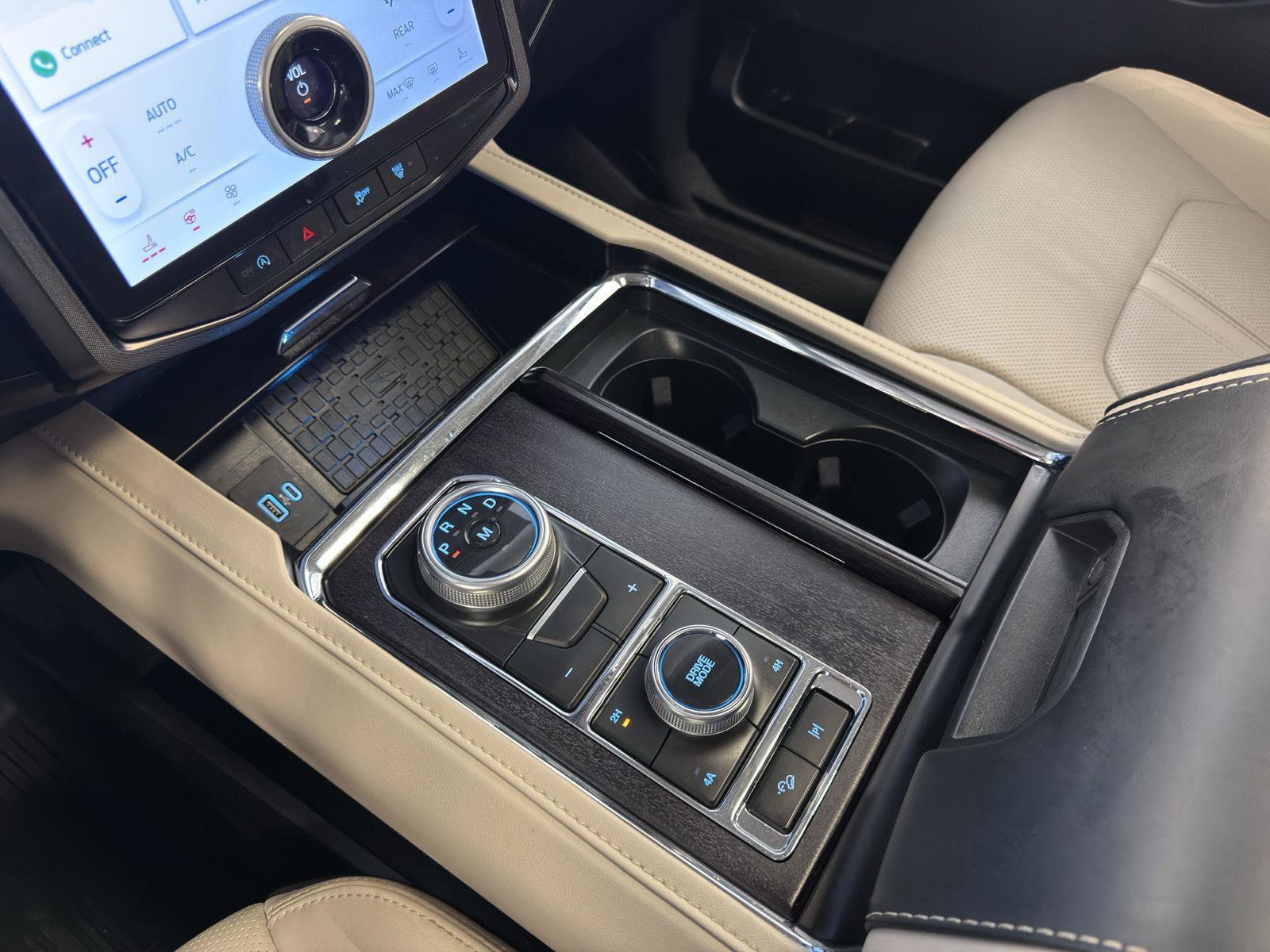 Certified 2024 Ford Expedition Max Platinum image 25