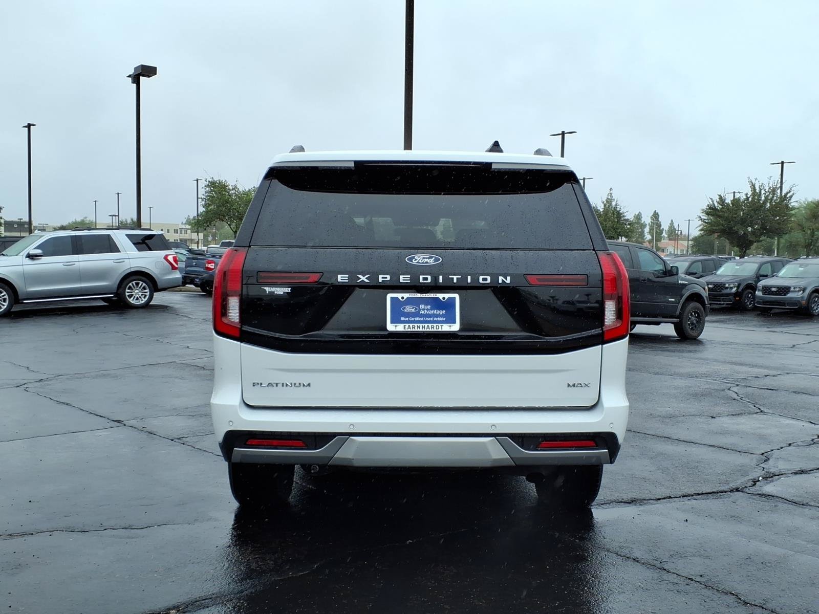 Certified 2025 Ford Expedition Max Platinum AWD/4WD image 4