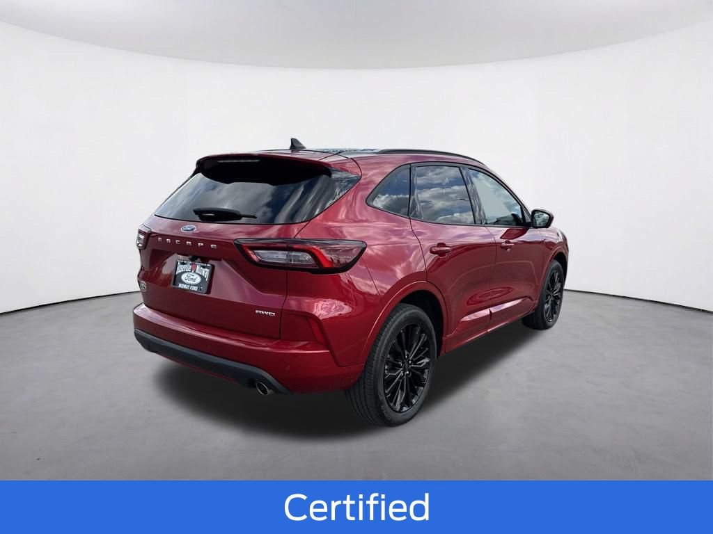 Certified 2023 Ford Escape ST-Line Elite AWD/4WD image 9