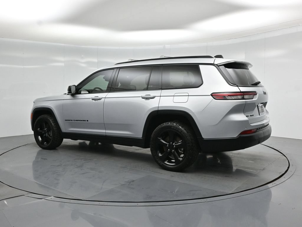 Used 2021 Jeep Grand Cherokee L Laredo AWD/4WD image 7