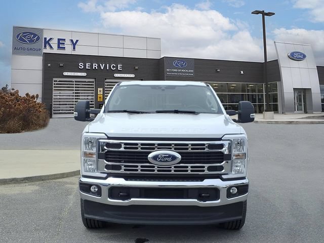 Certified 2025 Ford F250 XLT AWD/4WD image 2