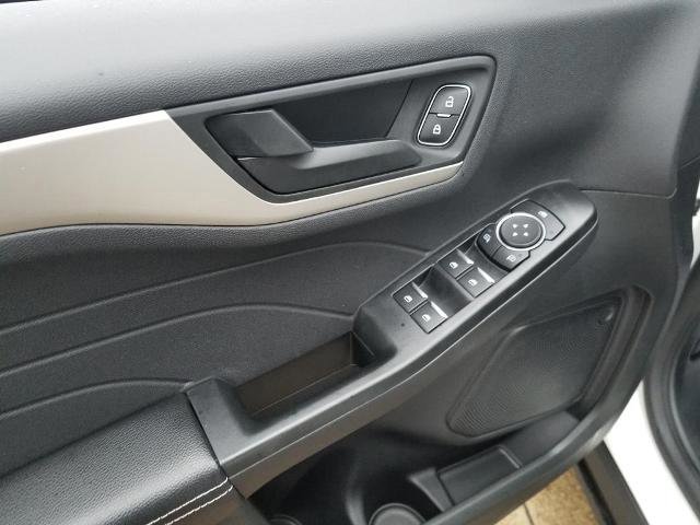 Certified 2022 Ford Escape SE w/ Convenience Package image 11