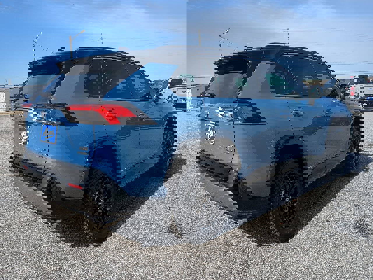 Used 2024 Toyota RAV4 XSE w/ Weather Package image 4