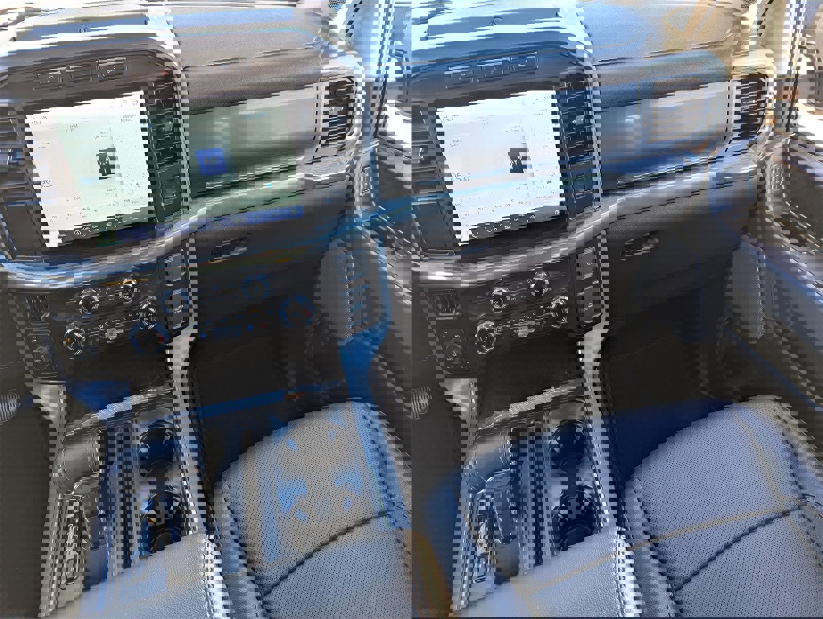 Certified 2023 Ford F150 Lariat image 19