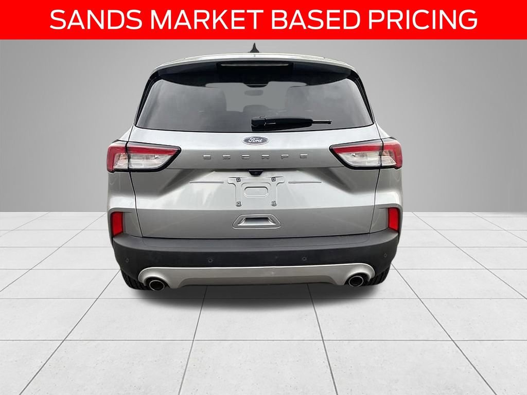 Certified 2022 Ford Escape SE w/ Cold Weather Package AWD/4WD image 5