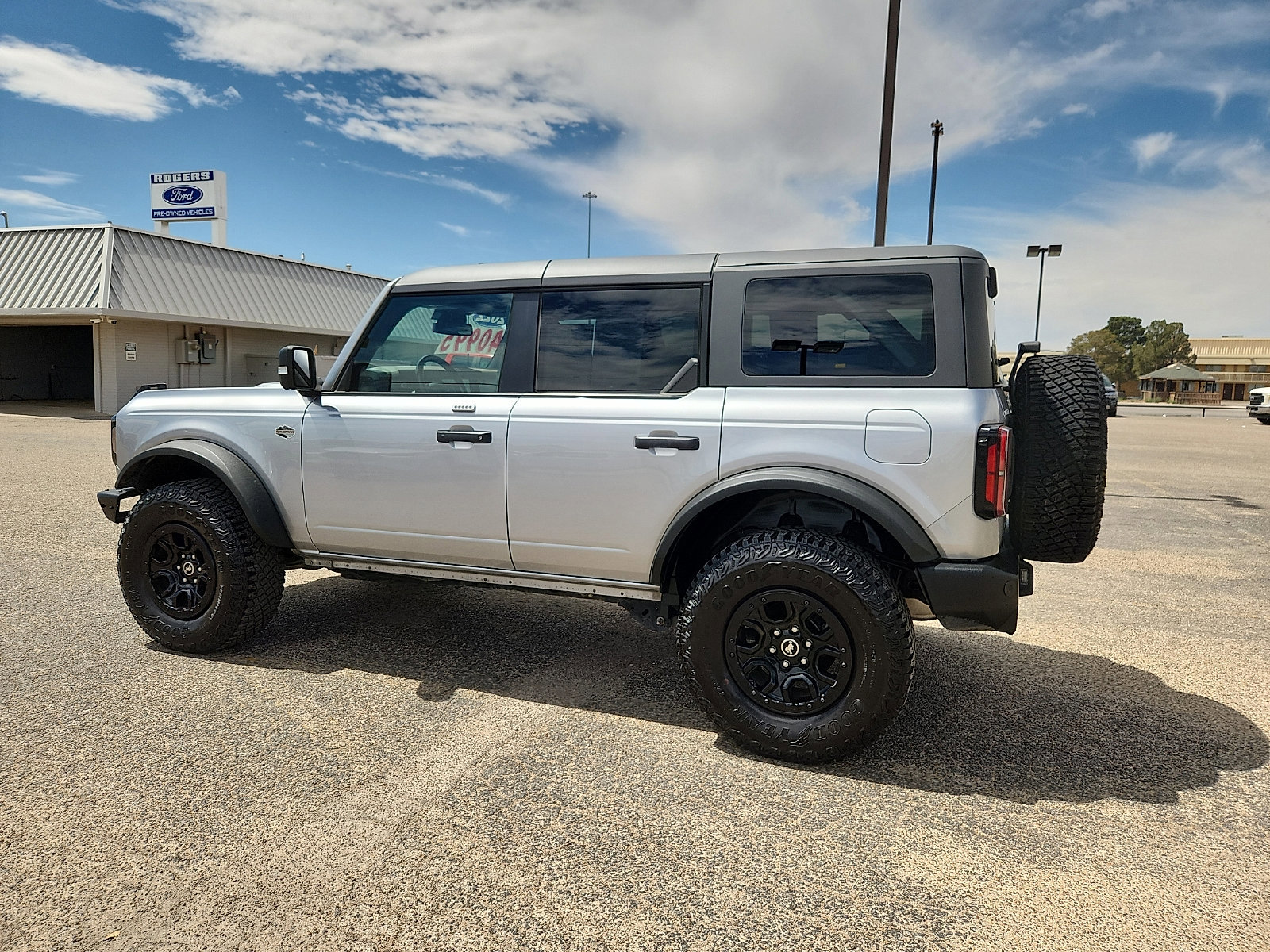 Certified 2022 Ford Bronco Wildtrak image 2