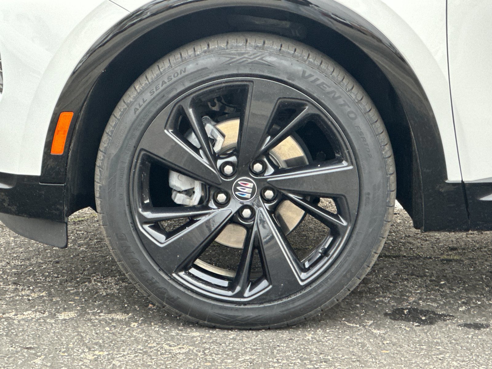 Used 2025 Buick Envision Sport Touring image 25