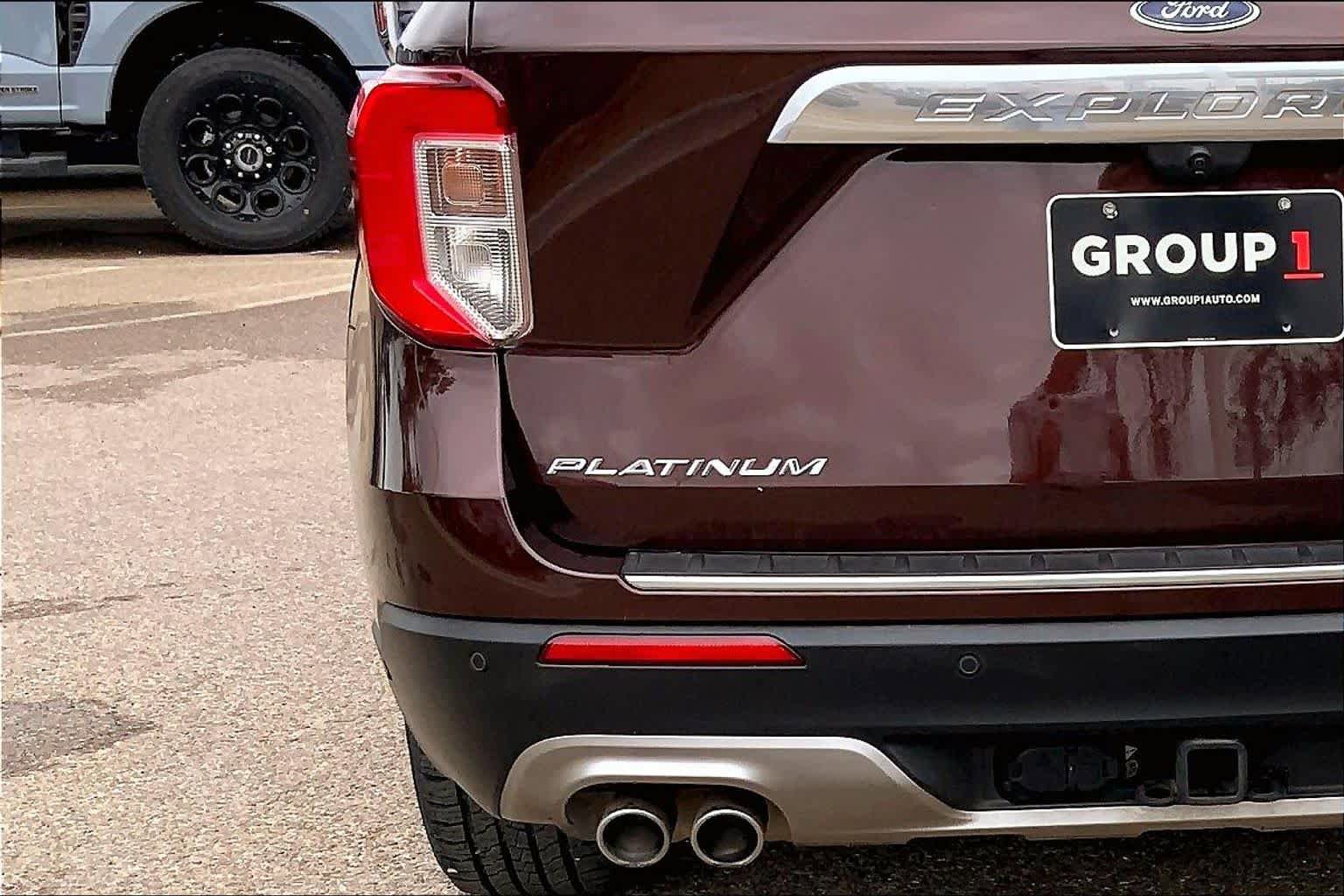 Certified 2020 Ford Explorer Platinum w/ Premium Technology Package AWD/4WD image 31