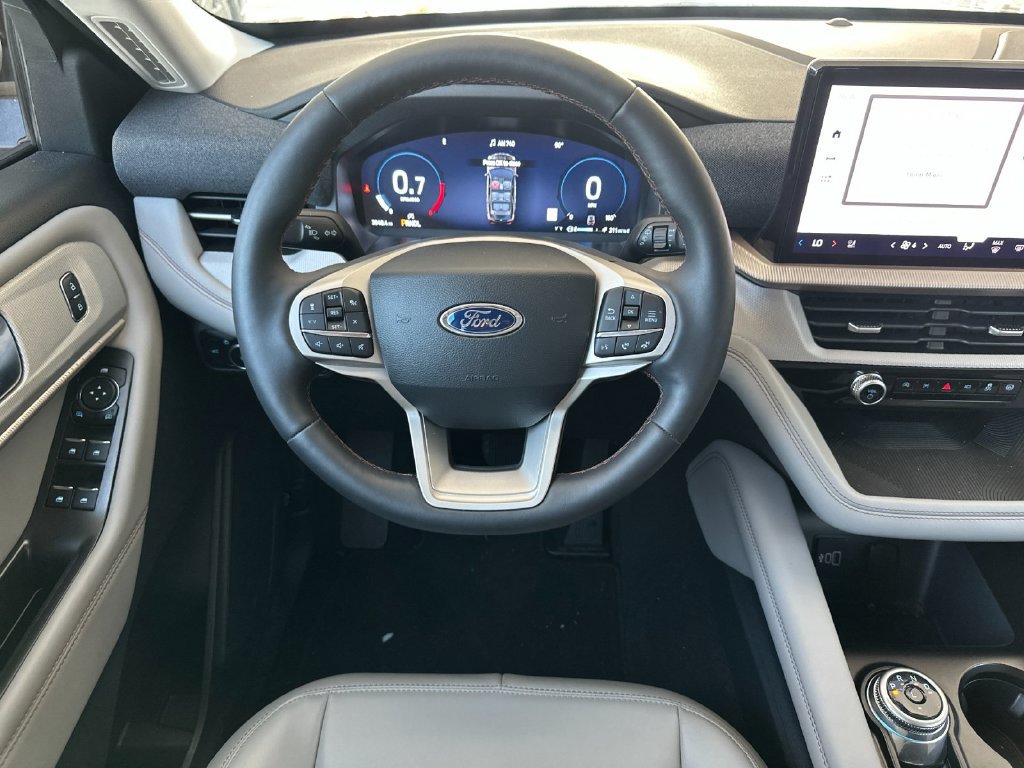Certified 2026 Ford Explorer Active w/ Active Comfort Package RWD image 13