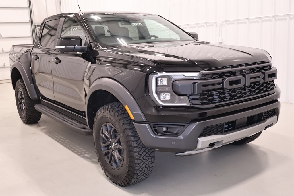 Certified 2025 Ford Ranger Raptor AWD/4WD image 4