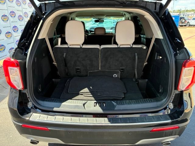 Certified 2023 Ford Explorer Limited AWD/4WD image 6