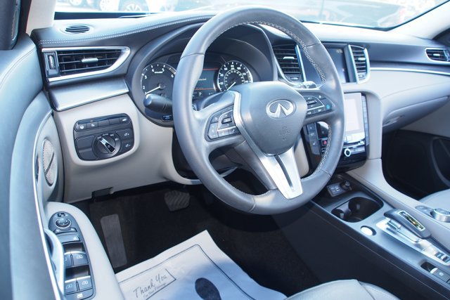 Used 2023 INFINITI QX50 Luxe FWD image 17