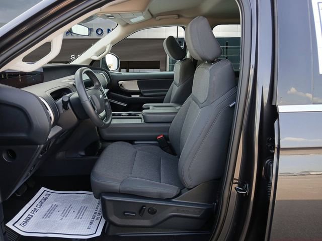 Certified 2025 Ford Expedition Max Active RWD image 9