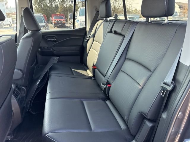 Used 2023 Honda Ridgeline RTL-E image 10