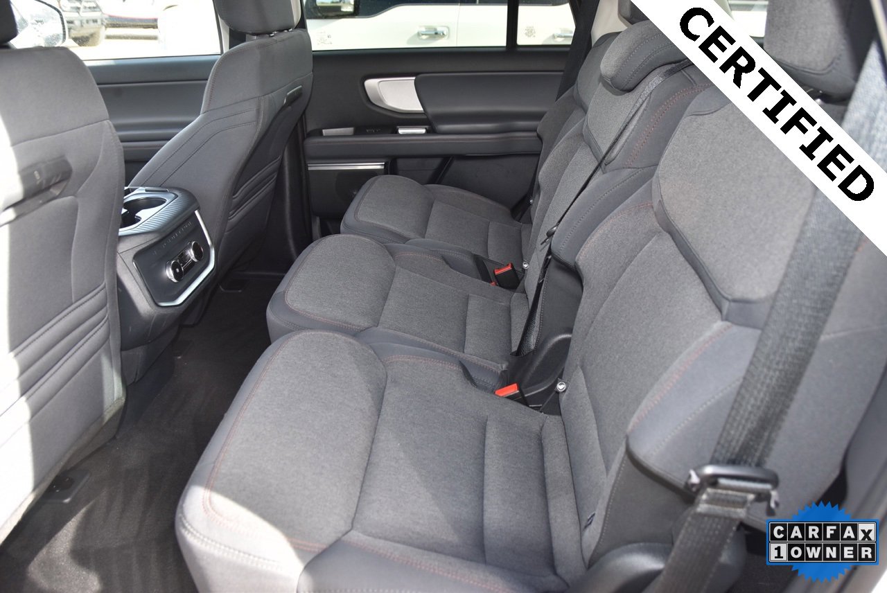 Certified 2025 Ford Expedition Active image 11