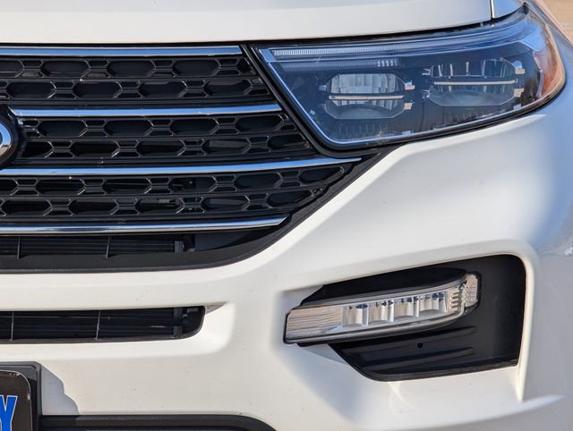 Certified 2022 Ford Explorer XLT w/ Equipment Group 202A image 9