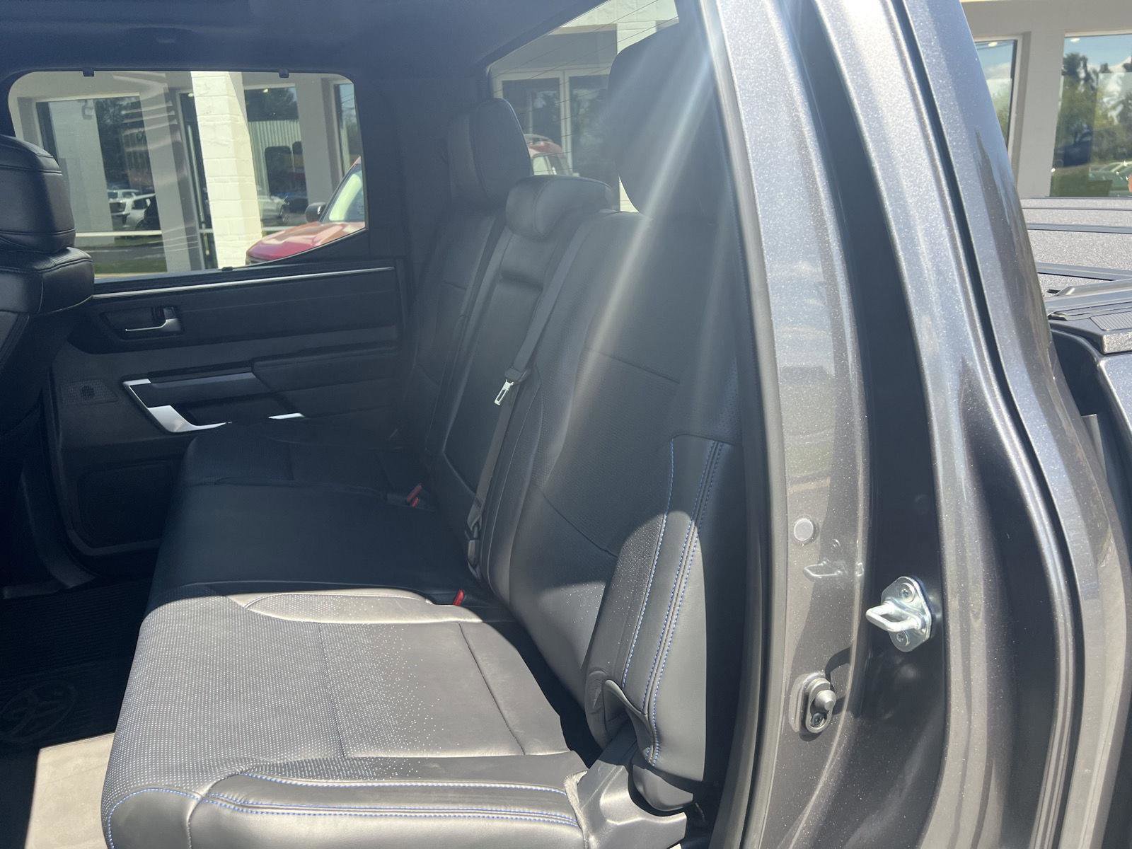 Used 2025 Toyota Tundra Platinum AWD/4WD image 11