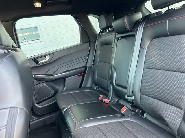 Certified 2024 Ford Escape ST-Line w/ Tech Pack #1 FWD image 9