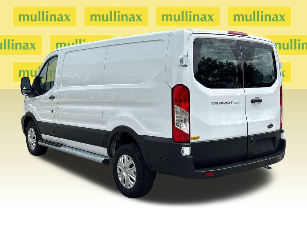 Certified 2025 Ford Transit 250 Low Roof w/ Exterior Upgrade Package RWD image 9