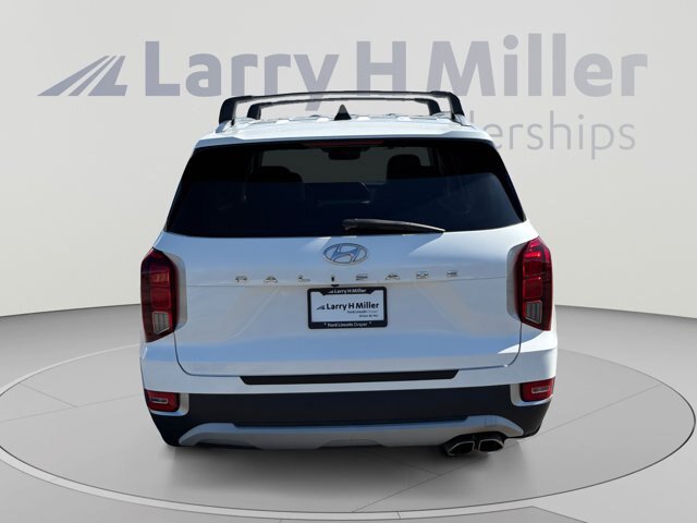 Used 2020 Hyundai Palisade SEL FWD image 2