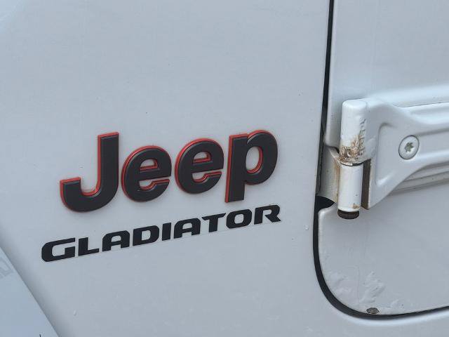 Used 2021 Jeep Gladiator Mojave AWD/4WD image 37