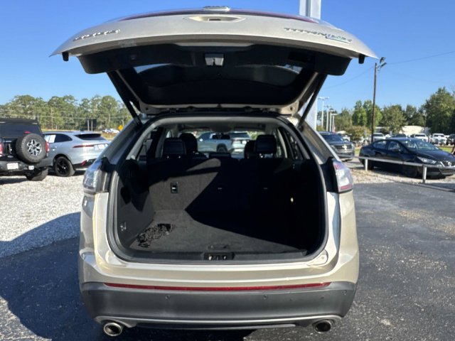 Certified 2018 Ford Edge Titanium FWD image 9