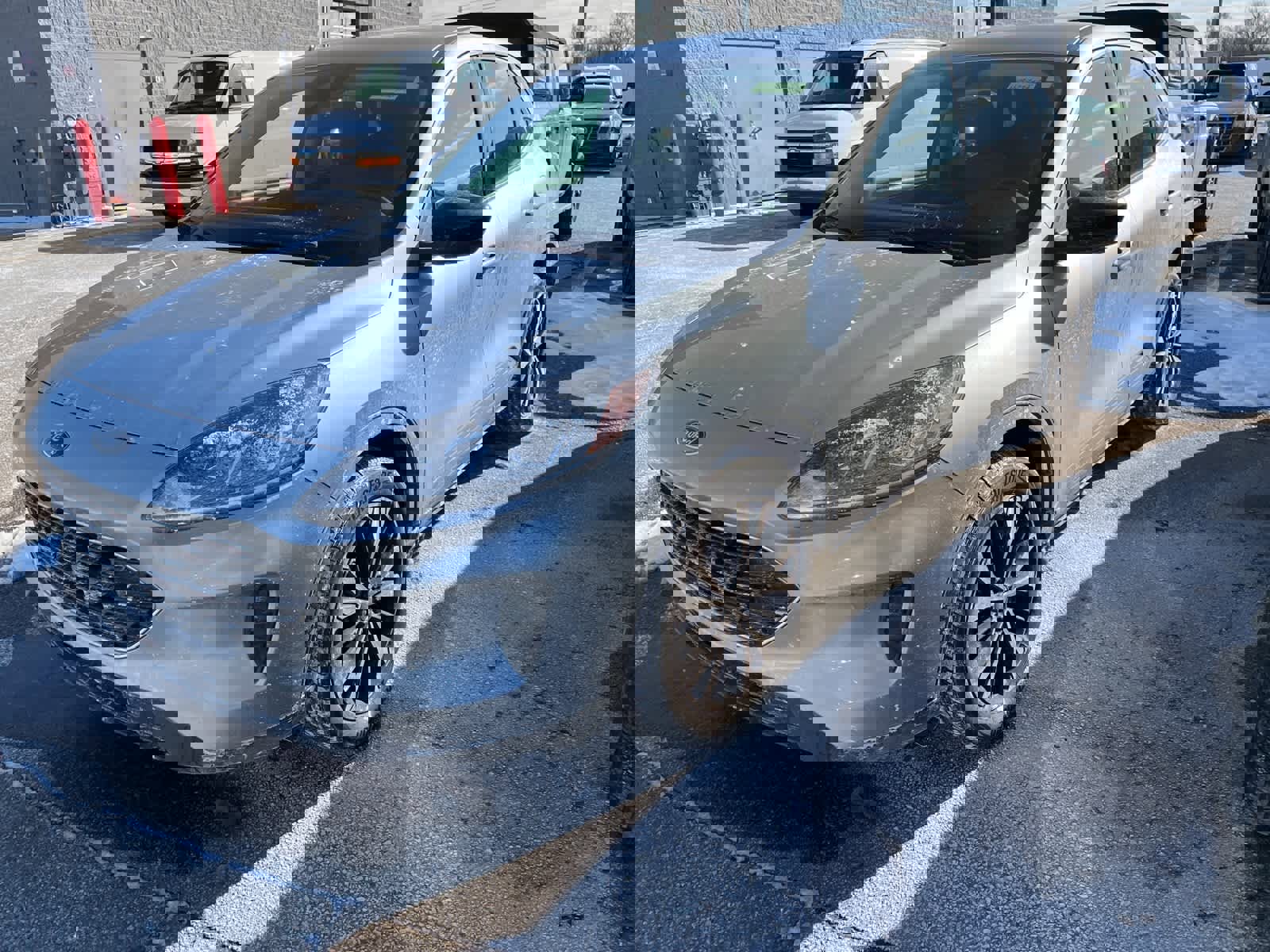 Certified 2022 Ford Escape SE w/ SE Sport Appearance Package image 4