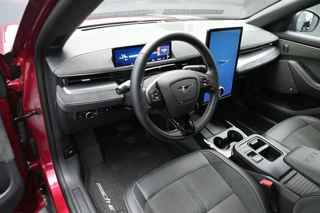 Certified 2025 Ford Mustang Mach-E GT AWD/4WD image 9