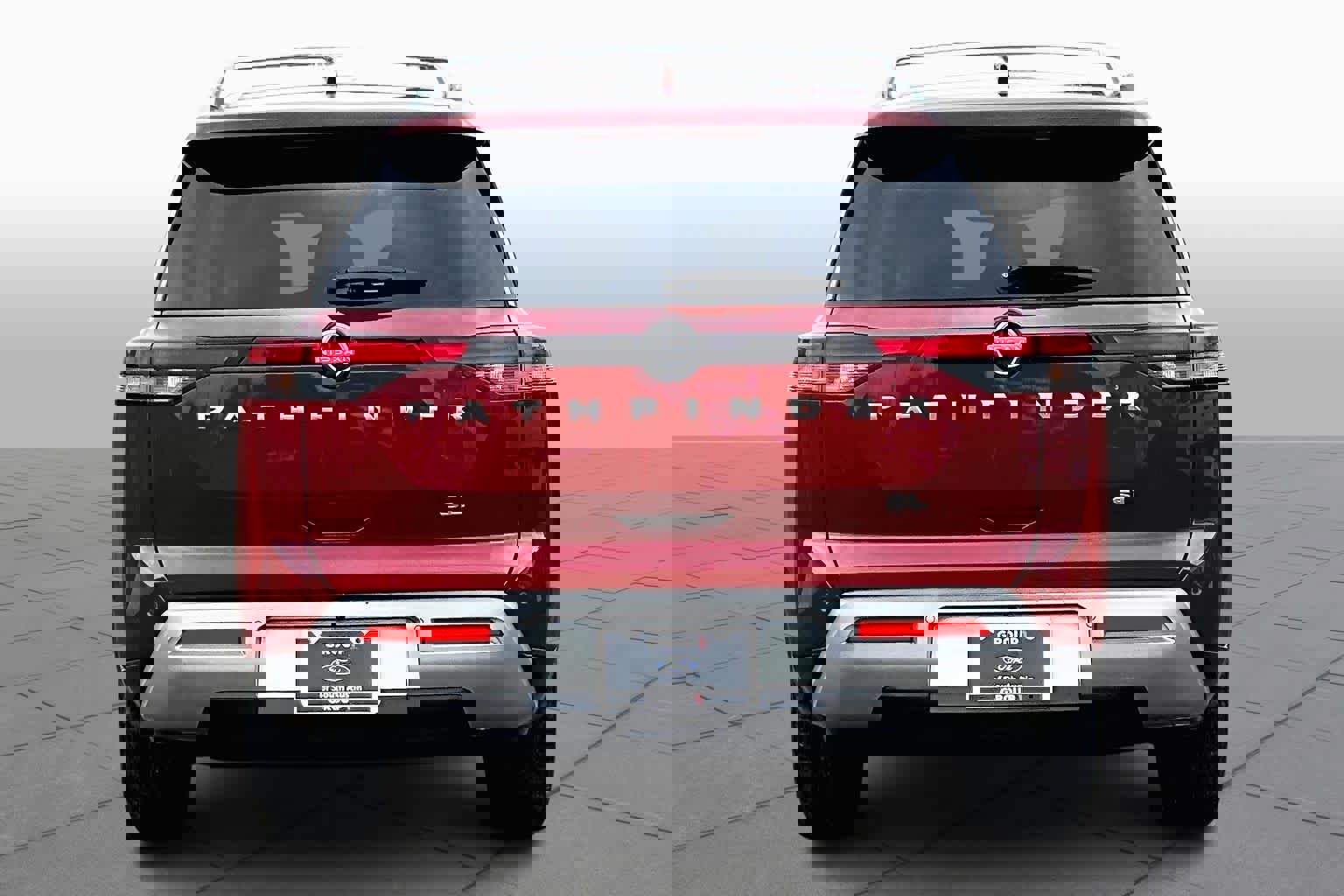 Used 2023 Nissan Pathfinder SL image 4