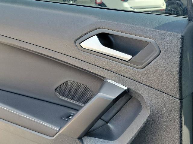 Used 2022 Volkswagen Tiguan S image 17