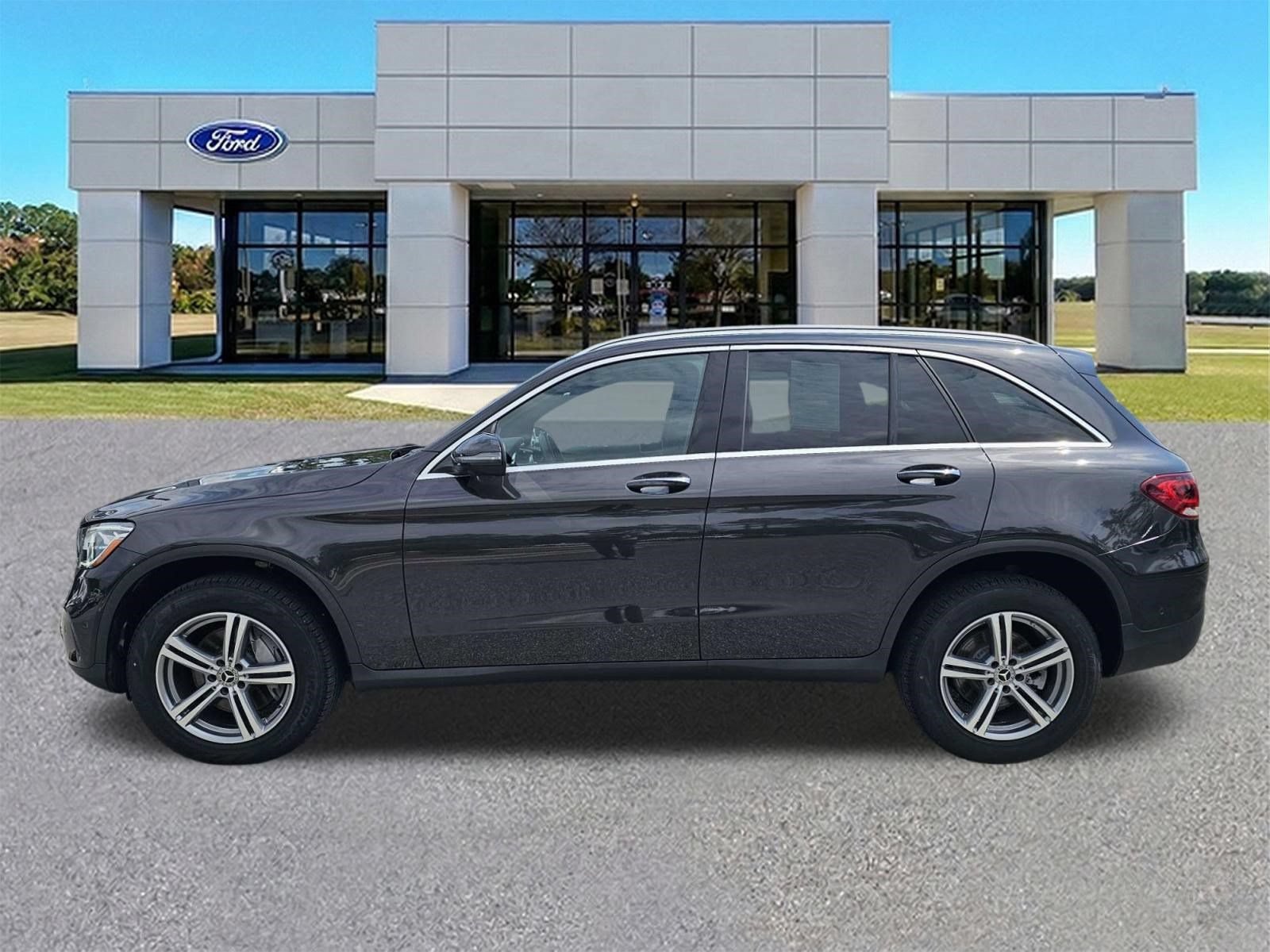 Used 2022 Mercedes-Benz GLC 300 4MATIC w/ Multimedia Package Lite image 7