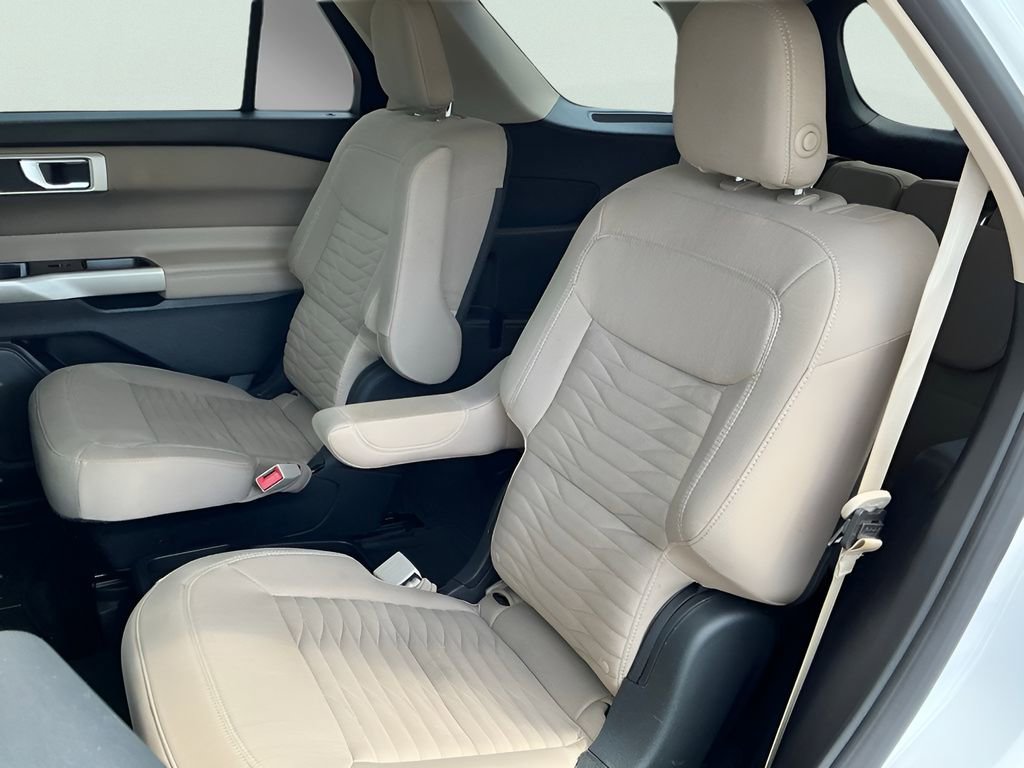 Certified 2020 Ford Explorer XLT image 25