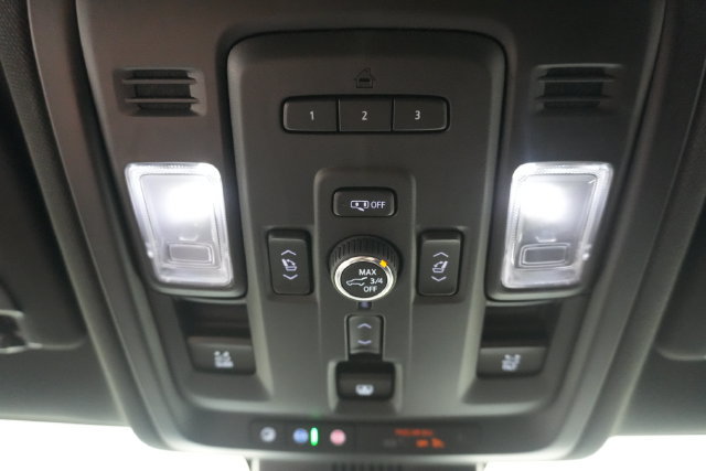 Used 2024 Chevrolet Tahoe High Country AWD/4WD image 22