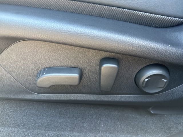 Used 2024 Subaru Crosstrek 2.5i Limited w/ Crosstrek Mirror Package AWD/4WD image 12