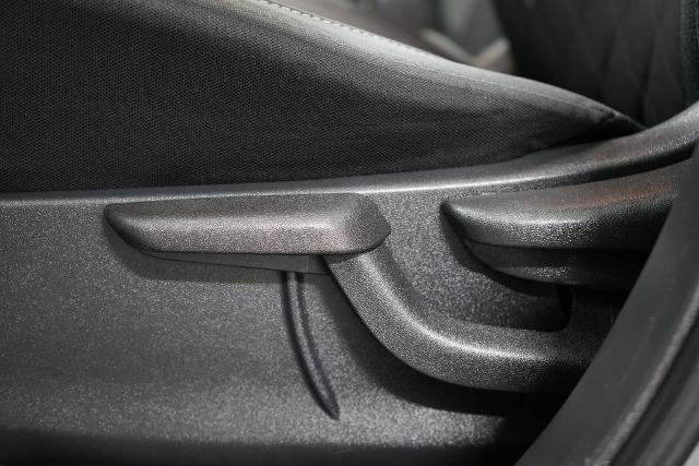 Used 2020 Nissan Kicks S FWD image 23