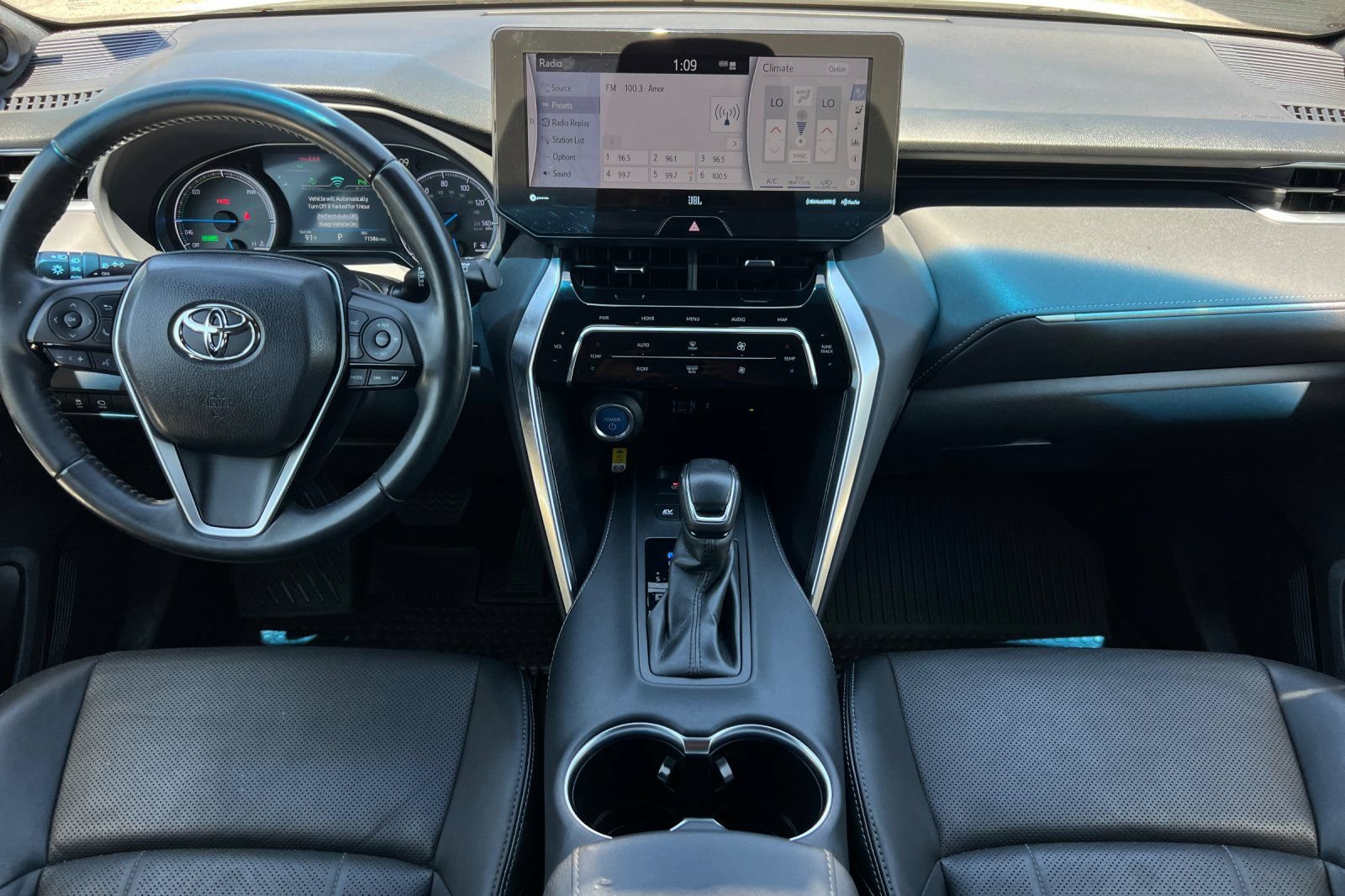 Used 2022 Toyota Venza Limited AWD/4WD image 14